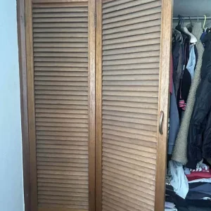 Two single and two double wardrobe doors with handles - Image 3