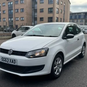 2013 Volkswagen Polo 1.2 Manual Hatchback - Image 2