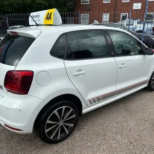 2016 Volkswagen Polo 1.2 TSI BlueMotion Tech beats Hatchback 5dr Petrol DSG Euro 6 (s/s) (90 ps) ... - Image 2
