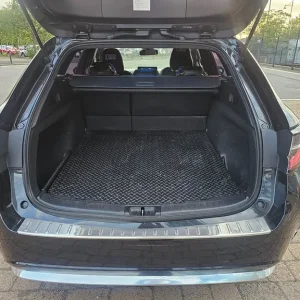 2022 Toyota Corolla 1.8 VVT-i Hybrid Estate - Image 8