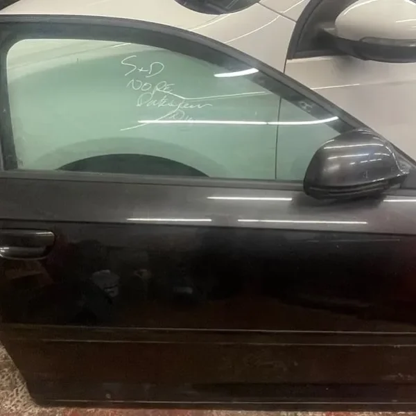AUDI A3 2003-2013 BLACK FRONT DRIVER SIDE DOOR WITH WING MIRROR
