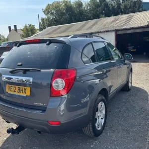 2012 Chevrolet Captiva 2.2 VCDi LT SUV 5dr Diesel Manual 4WD Euro 5 (7 Seats) - Image 4