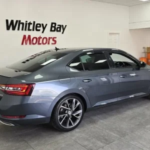 2017 Skoda Superb TDI SportLine Hatchback Diesel Manual - Image 3