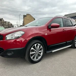 2011 Nissan Qashqai +2 2.0 dCi Tekna 5dr 4WD Auto HATCHBACK Diesel Automatic - Image 4
