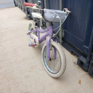 Giant Liv Adore girls bike with basket - 16 inch wheels - Image 3