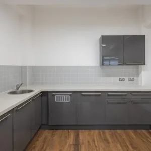 Private Serviced Offices: 15 to 1000 Desks Available - Image 7