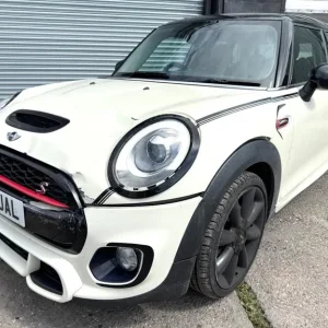 2018 Mini Cooper S 2.0 JCW Body Kit – Front End Damage, Starts and Drives - Image 3