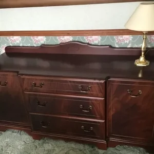 Sideboard with two cupboards and three drawers - Image 3