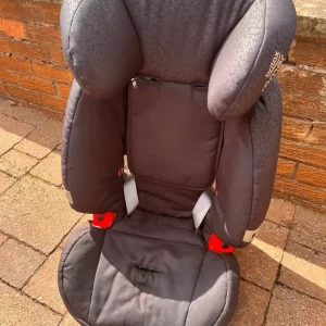 Car Seat - Image 2