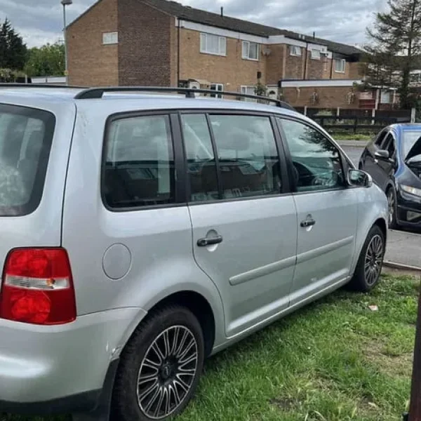 2006 Volkswagen Touran 1.9 TDI Manual 5-door