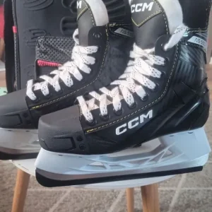 CCM ice skates uk 3.5