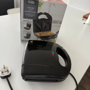 Sandwich toaster - Image 2