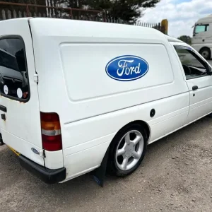 FORD ESCORT 55 White Manual Diesel 2000 - Image 3