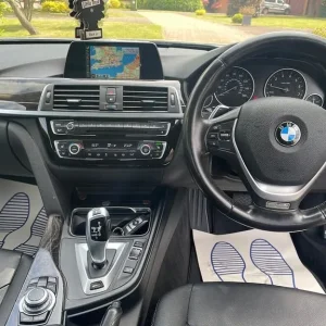 2017 BMW 3 Series 2.0L Plug-in Hybrid 4-door Saloon - Image 6