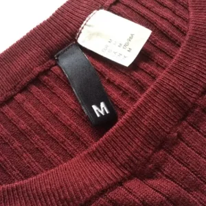 H&M Burgundy Top - Image 3