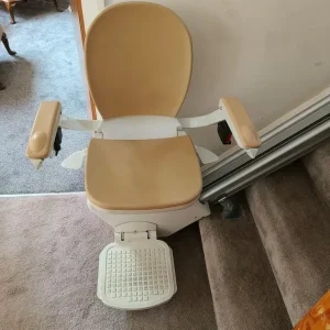 Stairlift - Acorn Superglide 130 - Image 2