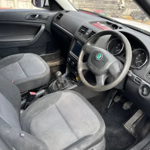 2012 Skoda Yeti 1.2 TSI Manual - Image 5