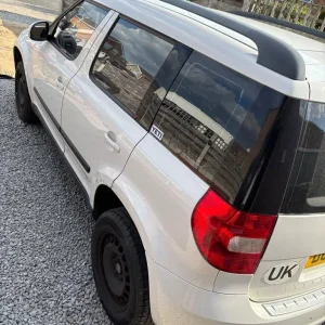 2012 Skoda Yeti 1.2 TSI Manual - Image 8