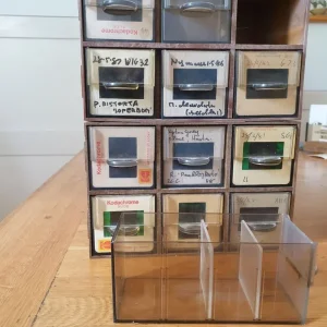 Perspex storage unit for 35 mm slides - Image 2