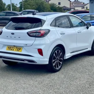 2022 Ford Puma 1.0 EcoBoost Hybrid ST-Line Vignale 5-door - Image 7