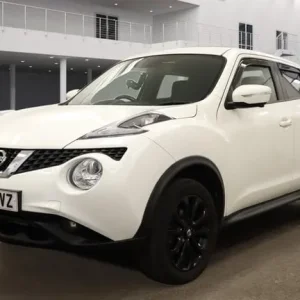 2016 Nissan Juke 1.5 dCi Tekna 5-door - Image 4