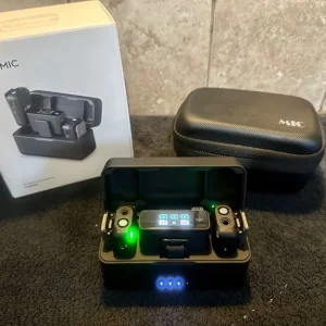 DJI wireless mic, Osmo gimbal, and lighting kit - Image 3