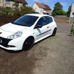 2010 Renault Clio RS200 Cup 3-door manual - Image 2