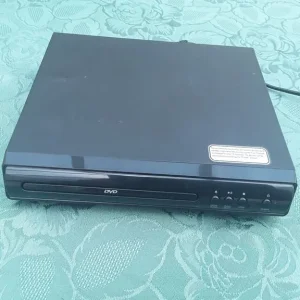 DVD Player with remote - Image 2