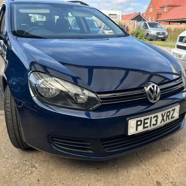 Volkswagen Golf Estate 2013 1598cc 5-door semi-auto
