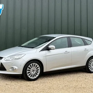 2013 Ford Focus 1.6 EcoBoost Titanium 5-door Hatchback