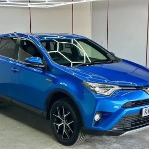 2016 Toyota RAV4 Hybrid 2.5L 4WD SUV - Image 2