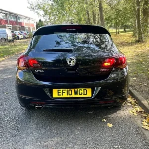 2010 Vauxhall Astra SE 1.6 Turbo Manual - Image 2