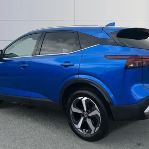 2022 Nissan Qashqai 1.3 DiG-T N-Connecta 5-door hatchback - Image 2