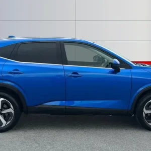 2022 Nissan Qashqai 1.3 DiG-T N-Connecta 5-door hatchback - Image 5