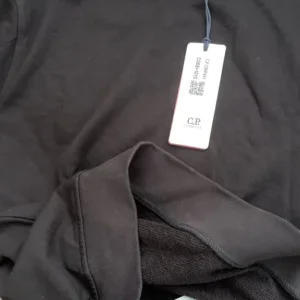 Men’s small jumper - Image 3