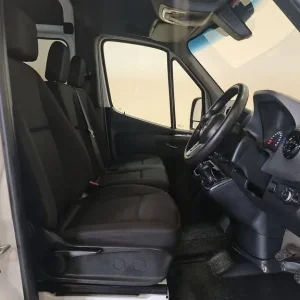 MERCEDES-BENZ SPRINTER 2.0 315 CDI PROGRESSIVE RWD L3 H2 150 BHP LWB WELFARE VAN - Image 3