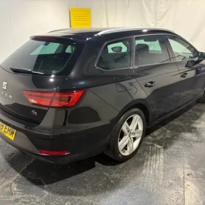 2018 Seat Leon 1.5 TSI EVO FR ST 5DR Petrol Manual - Image 2