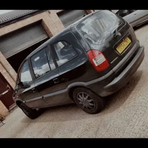 2004 Vauxhall Zafira 1.8 Petrol MPV