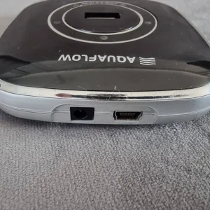 Monoprice Aquaflow USB 4-Port Hub – USB 2.0 - Image 2