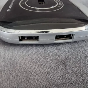 Monoprice Aquaflow USB 4-Port Hub – USB 2.0 - Image 3