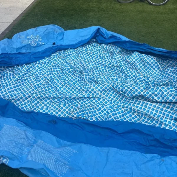 paddling pool