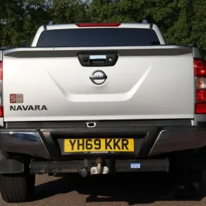 2019 Nissan Navara 2.3 dCi Tekna 4WD Euro 6 (s/s) 4dr PICK UP Diesel Manual - Image 8