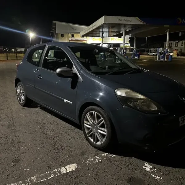 2012 Renault Clio Dynamique 3-door