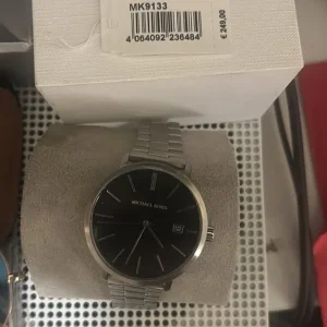 Michel Kors watch - Image 4