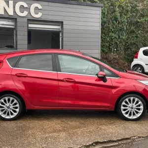 2015 Ford Fiesta 1.5 TDCi Titanium X Euro 6 5-door hatchback diesel manual - Image 6
