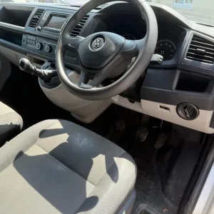 2018 Volkswagen Transporter 2.0 TDI BMT 102 Startline Van Euro 6 Panel Van Diesel Manual - Image 6