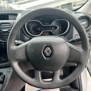 2021 Renault Trafic SL30 ENERGY dCi 120 Business Van Panel Van Diesel Manual - Image 8