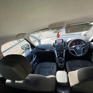 Vauxhall Zafira MPV 2015 Manual 2.0 CDTI - Image 6