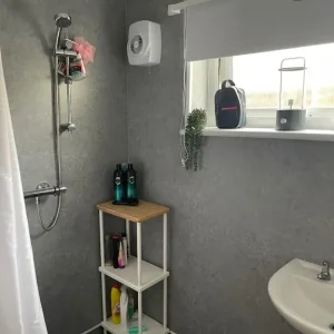 1 bed bungalow in Hardwick - Image 4