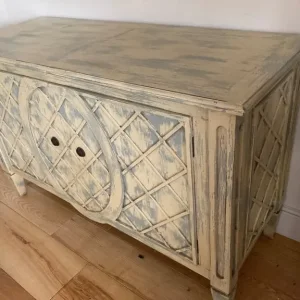 Lattice work sideboard - Image 3